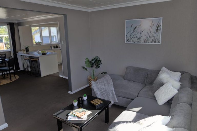 Photo of property in 88 Johnson Street, Milton, 9220