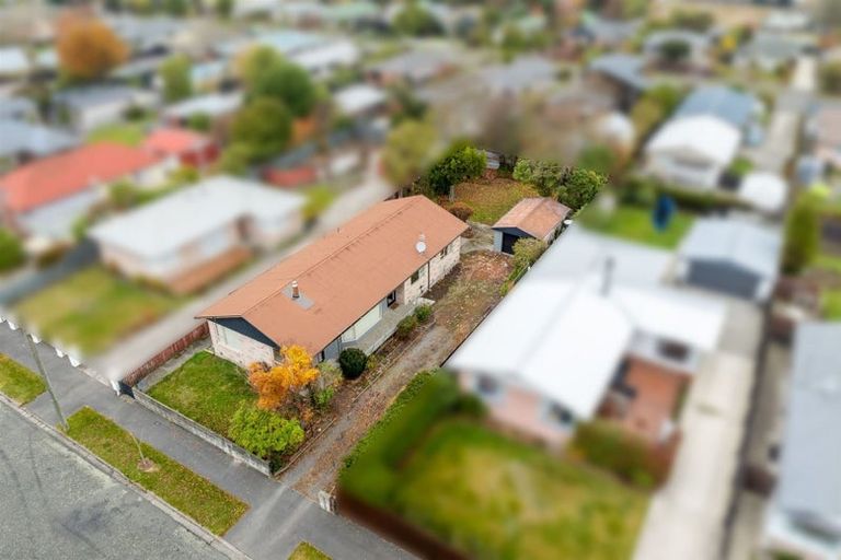 Photo of property in 34 Norrie Street, Redwood, Christchurch, 8051