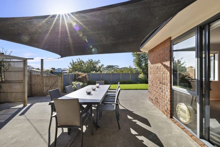 Photo of property in 5b James Drive, Bell Block, New Plymouth, 4312