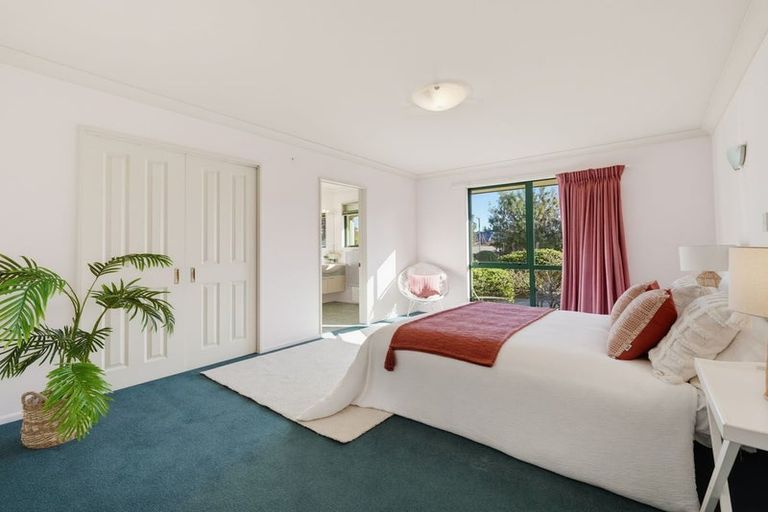 Photo of property in 14 Craigieburn Street, Darfield, 7510