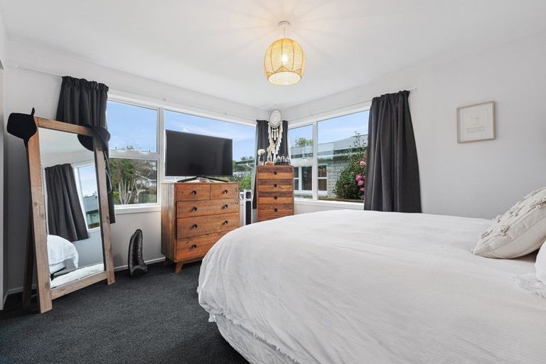 Photo of property in 5 Cabin Lane, Whitby, Porirua, 5024