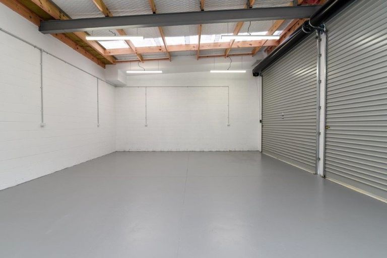 Photo of property in 1a Glenelg Street, Bradford, Dunedin, 9011