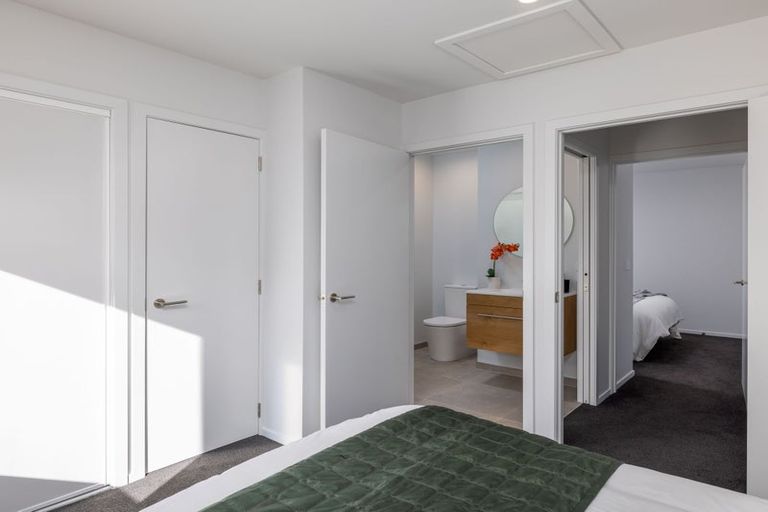 Photo of property in 2/43 Dickens Street, Addington, Christchurch, 8024