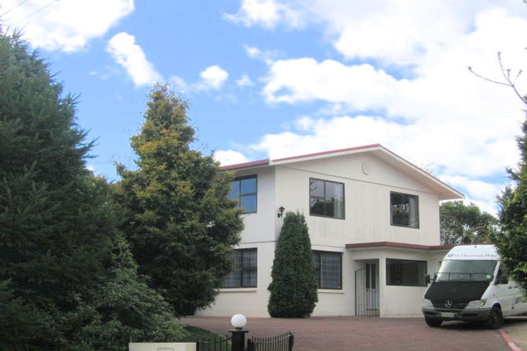 Photo of property in 1 Norfolk Road, Waipahihi, Taupo, 3330