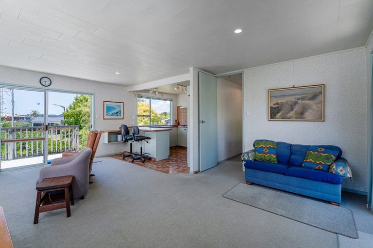 Photo of property in 11 Parkland Place, Whitianga, 3510