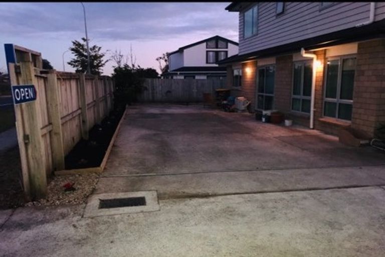 Photo of property in 90a Coronation Road, Hillcrest, Auckland, 0627