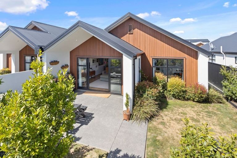 Photo of property in 5 Earhart Lane, Wigram, Christchurch, 8042
