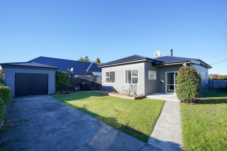 Photo of property in 27 Durham Street, Winton, 9720