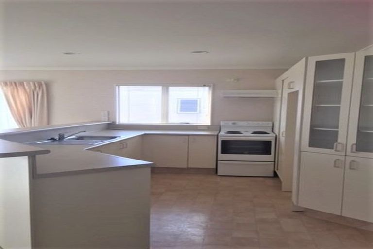 Photo of property in 6/28 Third Avenue, Tauranga, 3110