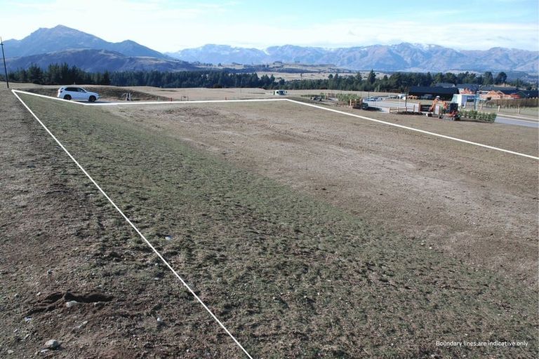 Photo of property in 3 Lauderdale Lane, Wanaka, 9305