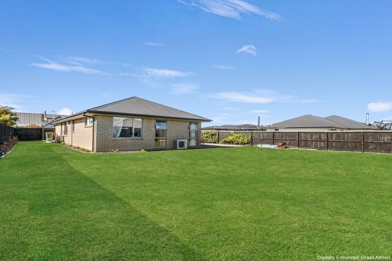 Photo of property in 15 Lucca Crescent, Rolleston, 7615