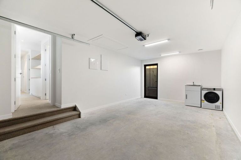 Photo of property in 87 Jack Hanley Drive, Jacks Point, Queenstown, 9371