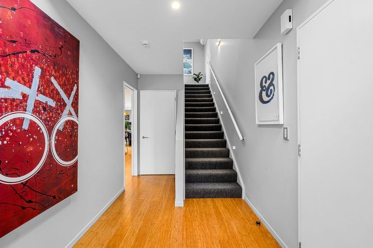 Photo of property in 15 Bowenvale Avenue, Cashmere, Christchurch, 8022