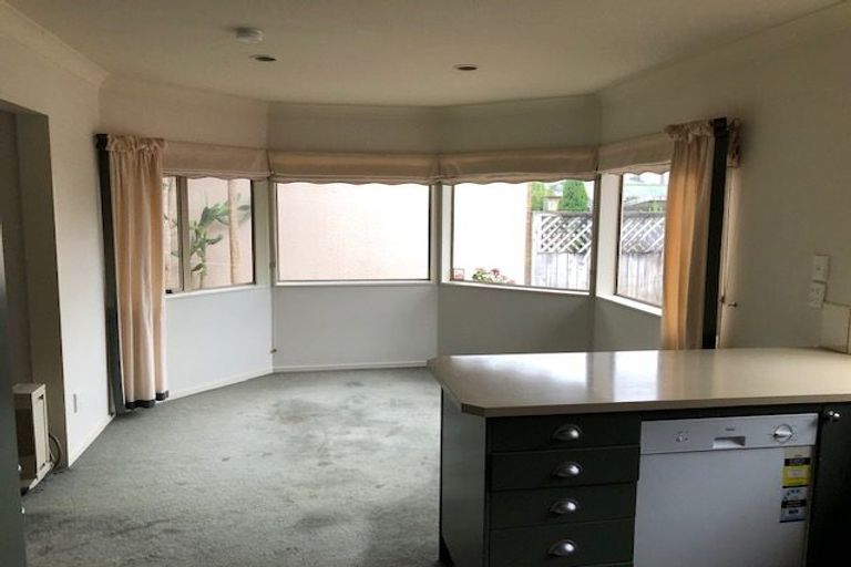 Photo of property in 9a Sandwich Road, St Andrews, Hamilton, 3200