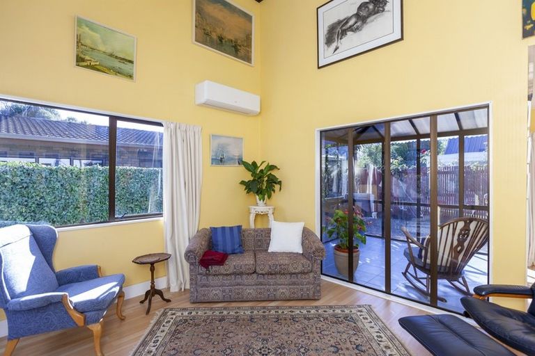 Photo of property in 9a Fiesta Grove, Raumati Beach, Paraparaumu, 5032