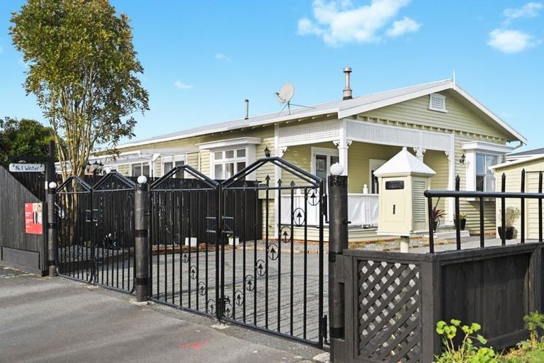 Photo of property in 1 Winter Street, Fairfield, Hamilton, 3214