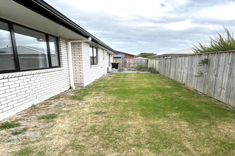 Photo of property in 2 Tarata Grove, Lansdowne, Masterton, 5810