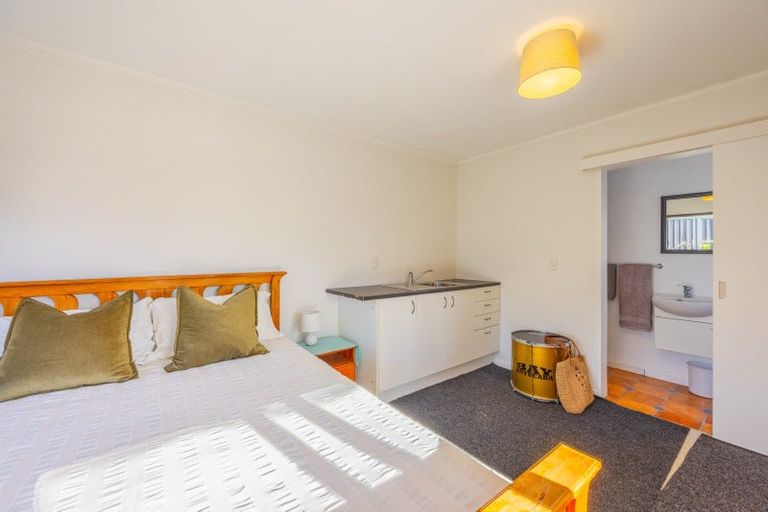 Photo of property in 9 Pukeko Place, Westshore, Napier, 4110