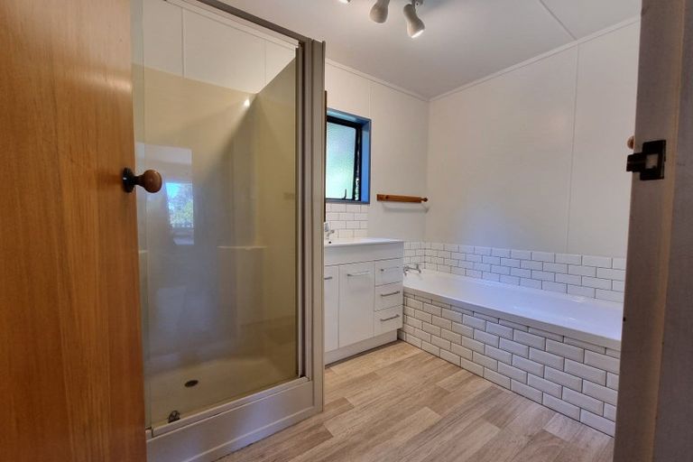 Photo of property in 30 Stanton Crescent, Karoro, Greymouth, 7805