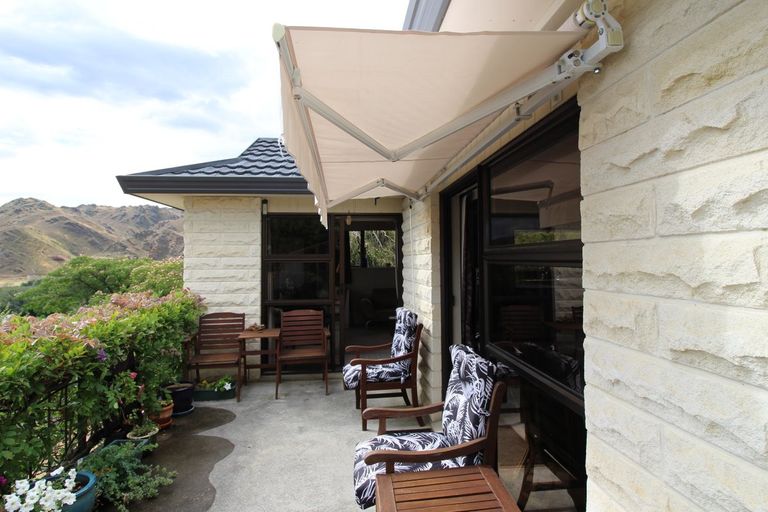 Photo of property in 10 O'neill Crescent, Bridge Hill, Alexandra, 9320