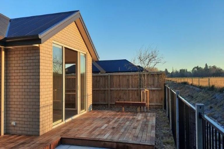 Photo of property in 55 Mehrtens Crescent, Woodend, 7691