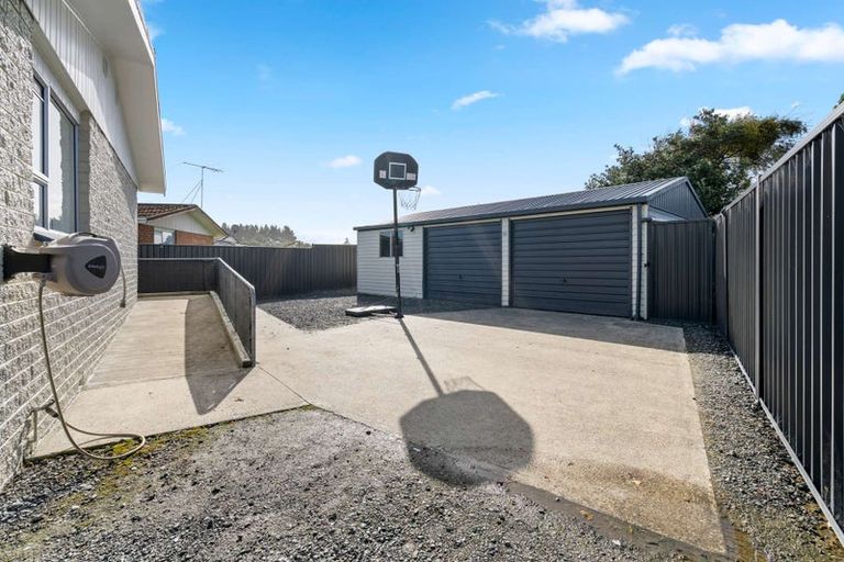 Photo of property in 93 Dunbeath Crescent, Kew, Invercargill, 9812