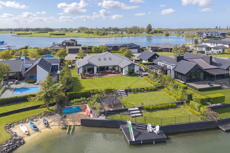 Photo of property in 13 Waterton Point, Huntingdon, Ashburton, 7774