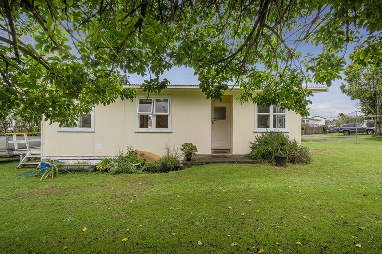 Photo of property in 5 Daphne Road, Tairua, 3508