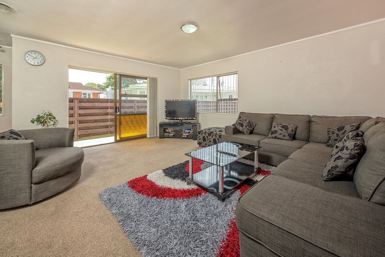 Photo of property in 3/26 Prictor Street, Papakura, 2110