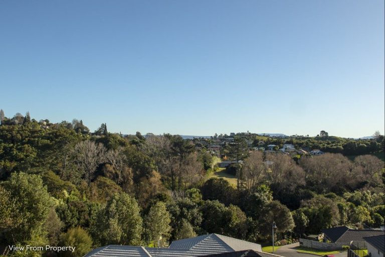 Photo of property in 6 Greenvale Place, Welcome Bay, Tauranga, 3112