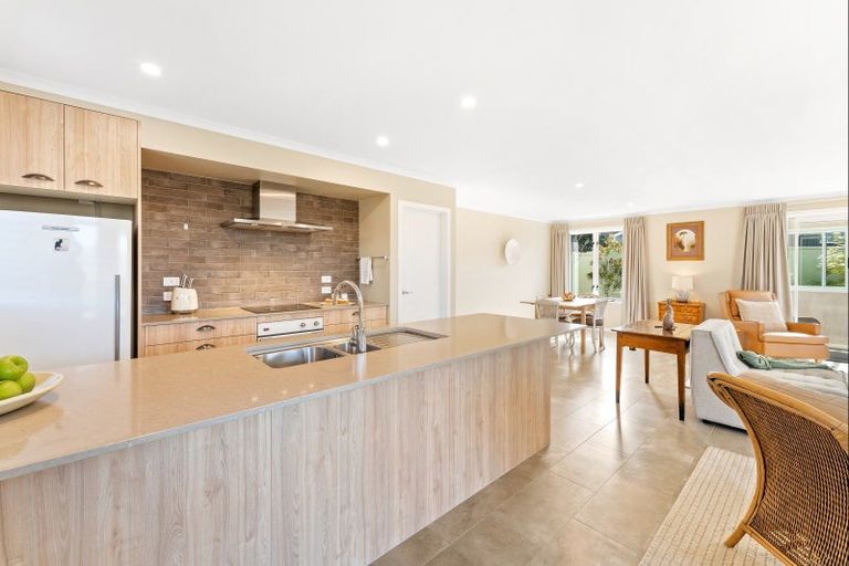 Photo of property in 41 Aurora Avenue, Snells Beach, 0920