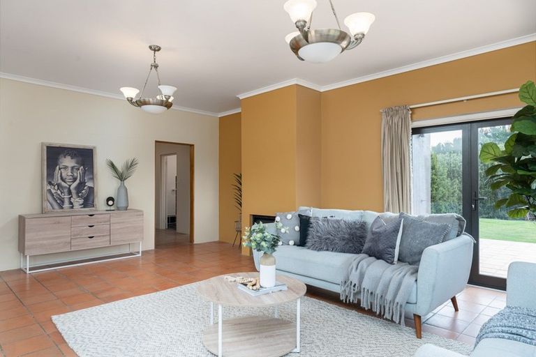 Photo of property in 114 Hinakura Road, Martinborough, Carterton, 5784