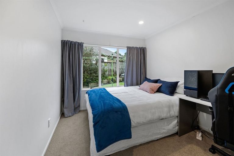 Photo of property in 4 Phoebe Meikle Place, Torbay, Auckland, 0630