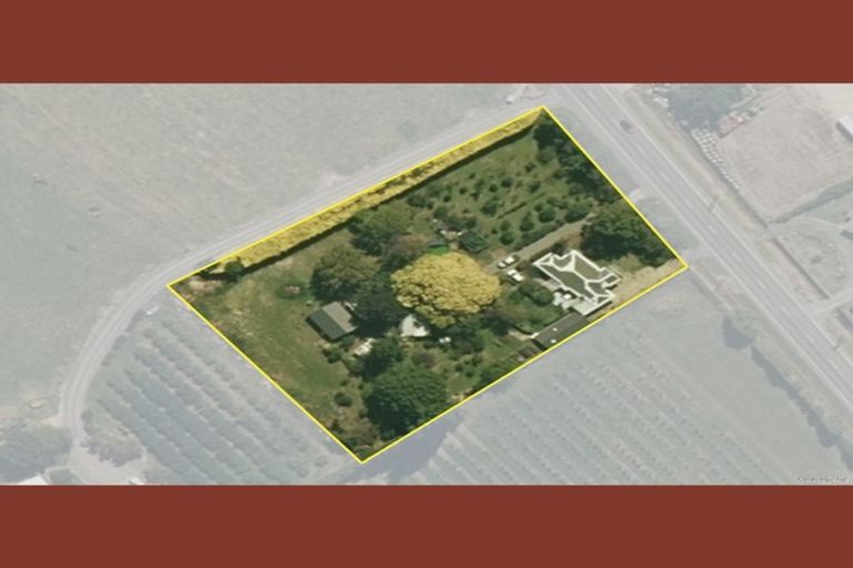 Photo of property in 166 Mill Road, Clive, 4180