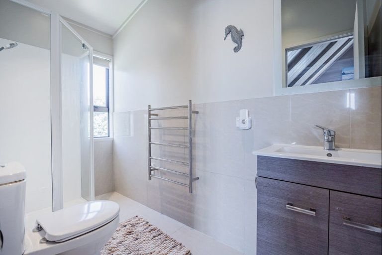 Photo of property in 116 Manuka Place, Matarangi, Whitianga, 3592