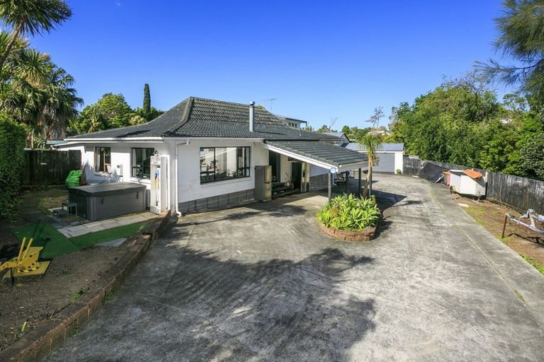 Photo of property in 26 Battenburg Place, Torbay, Auckland, 0630