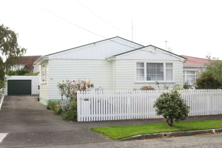 Photo of property in 13 Pinny Avenue, Epuni, Lower Hutt, 5011