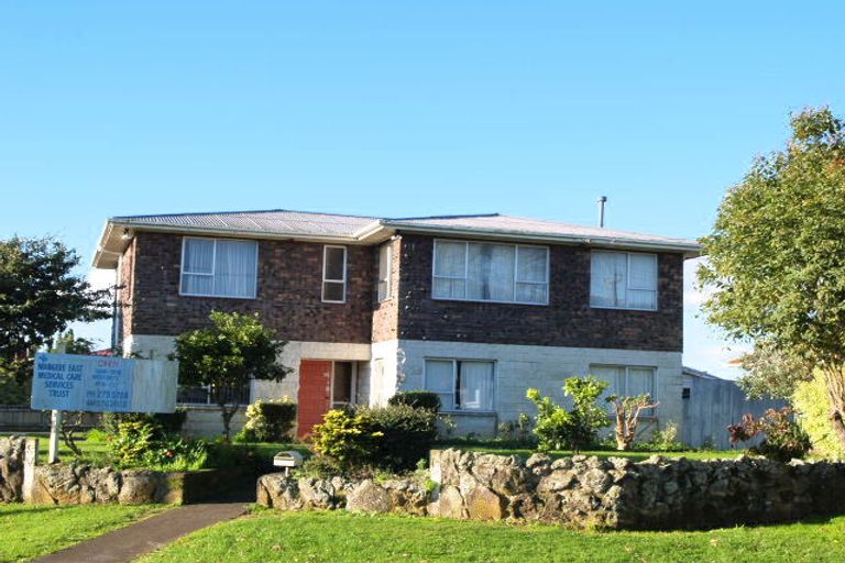 Photo of property in 6 Mayflower Close, Mangere East, Auckland, 2024