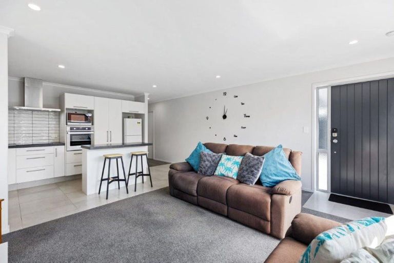 Photo of property in 6 Belt Lane, Papamoa, 3118