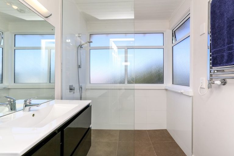 Photo of property in 39 Gaine Street, New Plymouth, 4310