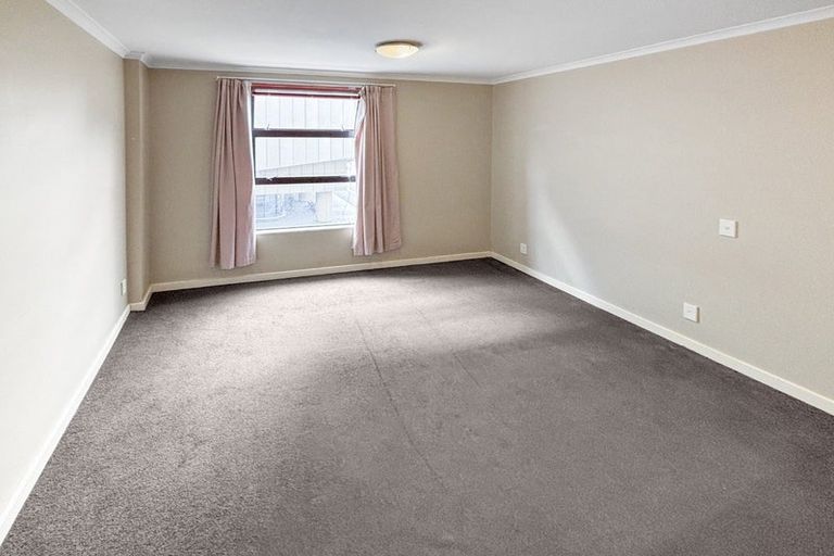 Photo of property in Aitken Street Apartments, 210/5 Aitken Street, Thorndon, Wellington, 6011