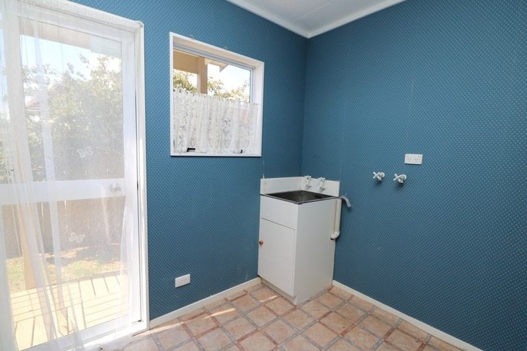 Photo of property in 37 Thomas Place, Foxton Beach, Foxton, 4815