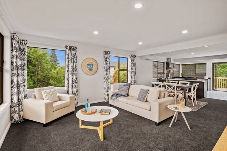 Photo of property in 212 Rosetta Road, Raumati South, Paraparaumu, 5032