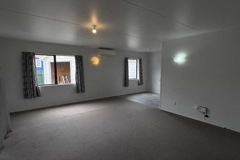 Photo of property in 1012a Reka Street, Akina, Hastings, 4122