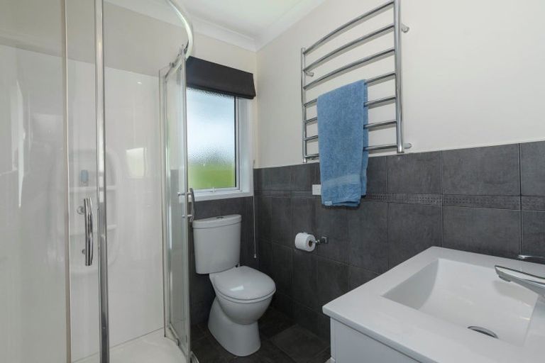 Photo of property in 100 Falcon Drive, Welcome Bay, Tauranga, 3112