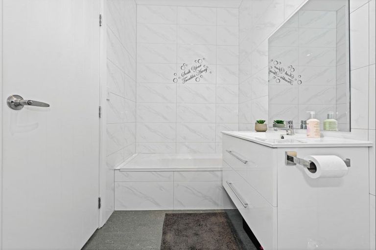 Photo of property in 7/2 Rosalind Street, Deanwell, Hamilton, 3206