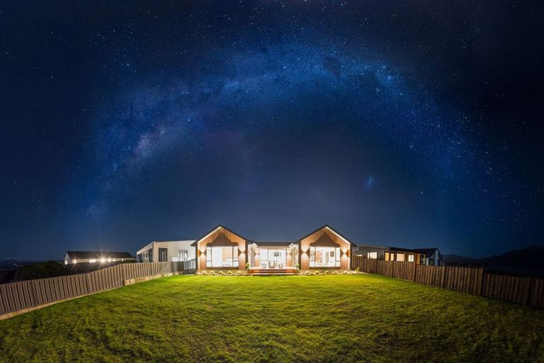 Photo of property in 70 South Arm Drive, Te Anau, 9600