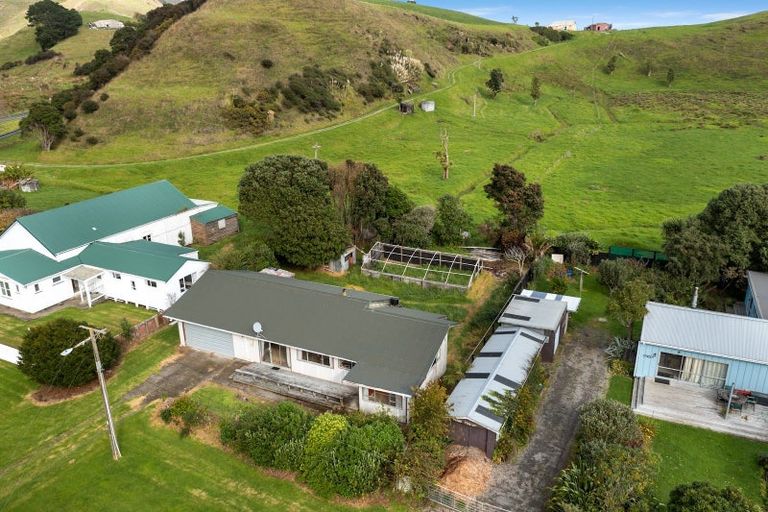 Photo of property in 6 Briscoe Street, Awakino, Mokau, 4376