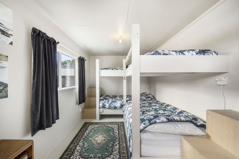 Photo of property in 11 Second Avenue, Glenbrook, Waiuku, 2681