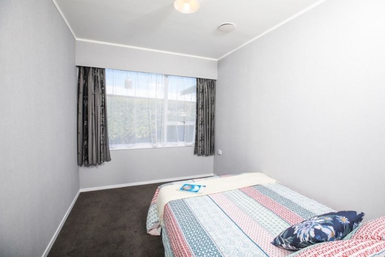 Photo of property in 11 Cypress Crescent, Pukete, Hamilton, 3200